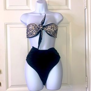 Sexy Tie in front knot detail LG Bantu top high waist LG bottom tie in front